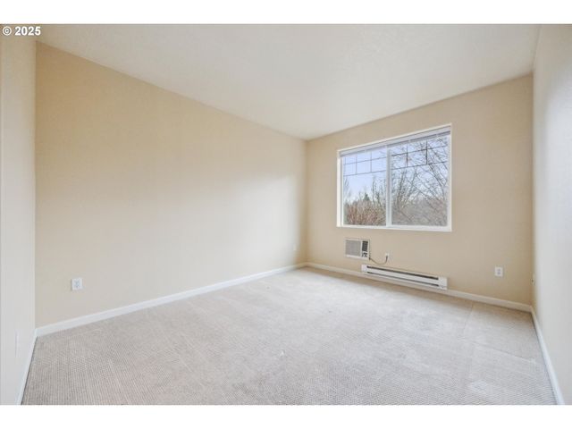 14781 Sw BEARD Rd 102, Beaverton, OR 97007