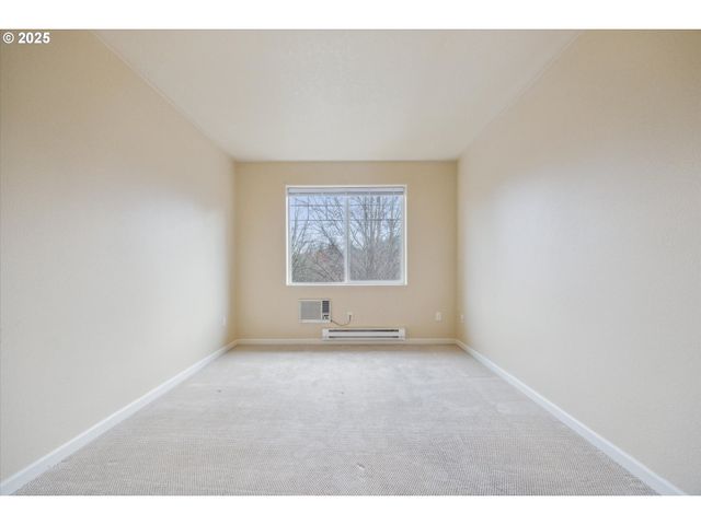 14781 Sw BEARD Rd 102, Beaverton, OR 97007