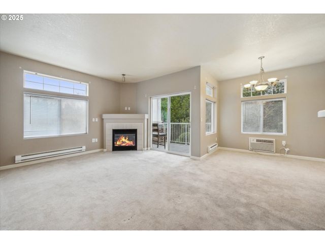 14781 Sw BEARD Rd 102, Beaverton, OR 97007