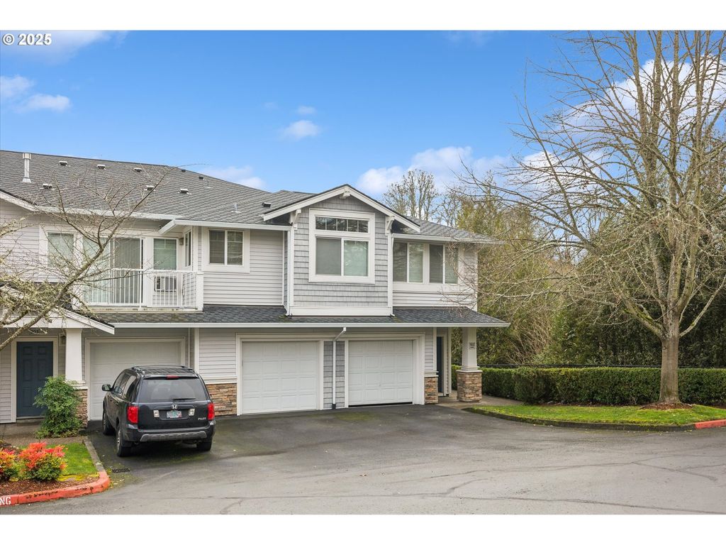 14781 Sw BEARD Rd 102, Beaverton, OR 97007