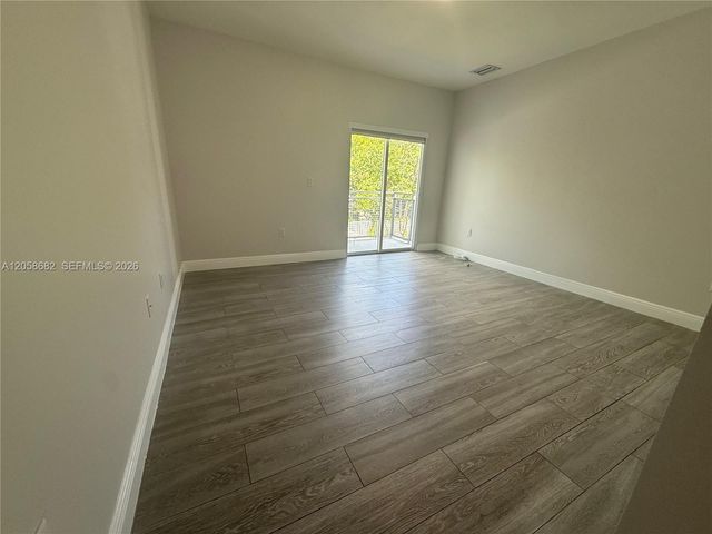 16 E Street 177, Hialeah, FL 33010