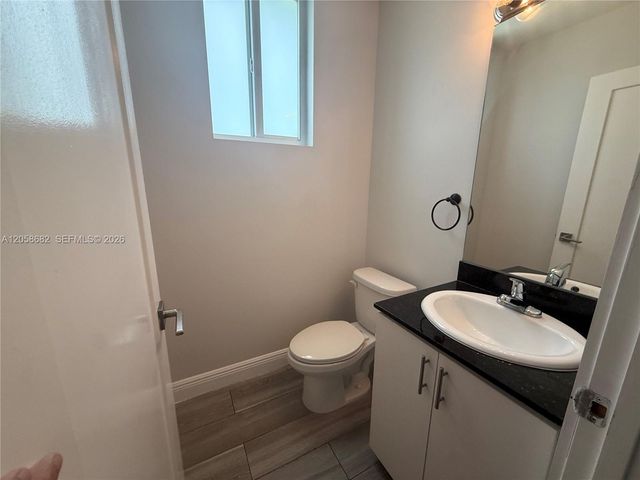 16 E Street 177, Hialeah, FL 33010