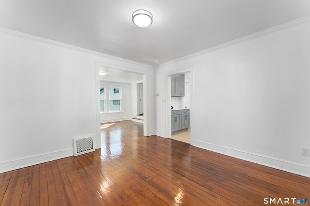 57 Washington Circle, West Hartford, CT 06119