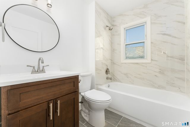 57 Washington Circle, West Hartford, CT 06119