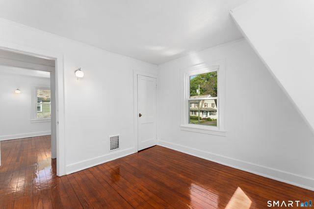 57 Washington Circle, West Hartford, CT 06119