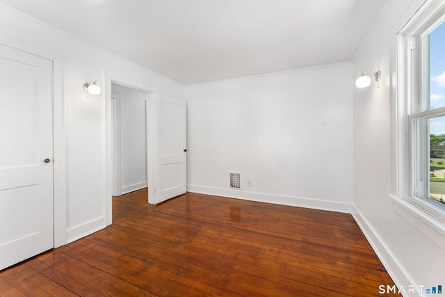57 Washington Circle, West Hartford, CT 06119