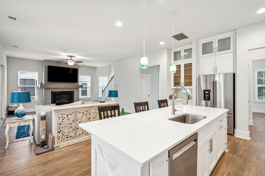 1444 Stratton Place Hadley Properties