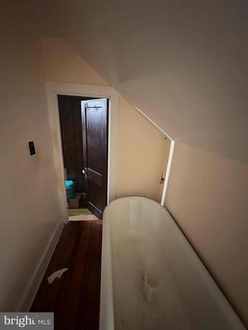 406 ANTHWYN RD, Narberth, PA 19072