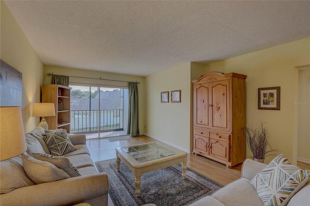 1415 DOOLITTLE LANE 204, Dunedin, FL 34698