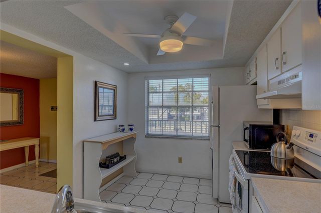 1415 DOOLITTLE LANE 204, Dunedin, FL 34698