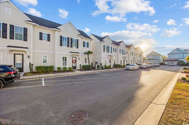 855 Hall Ln Unit D, Myrtle Beach, SC 29577
