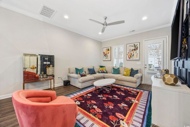 855 Hall Ln Unit D, Myrtle Beach, SC 29577