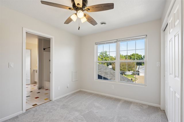 702 Marshall Court N, Prairie City, IA 50228