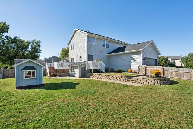 702 Marshall Court N, Prairie City, IA 50228