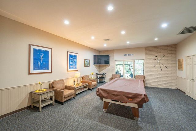 20350 Hole In One Dr Drive, 118, Redding, CA 96002