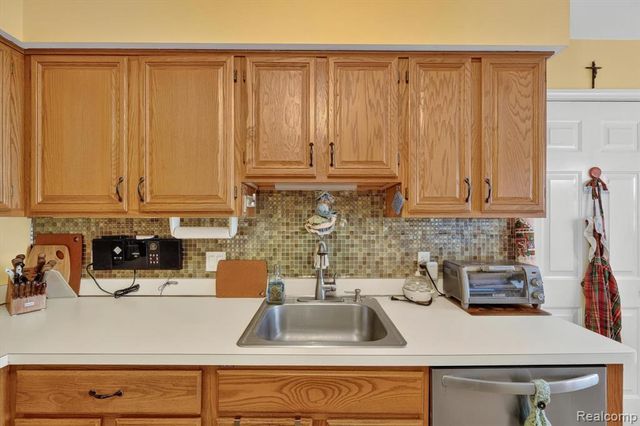23553 Northport Drive, Clinton Township, MI 48036