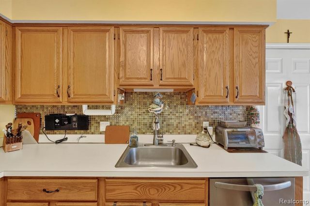 23553 Northport Drive, Clinton Township, MI 48036