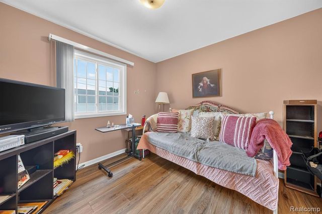 23553 Northport Drive, Clinton Township, MI 48036