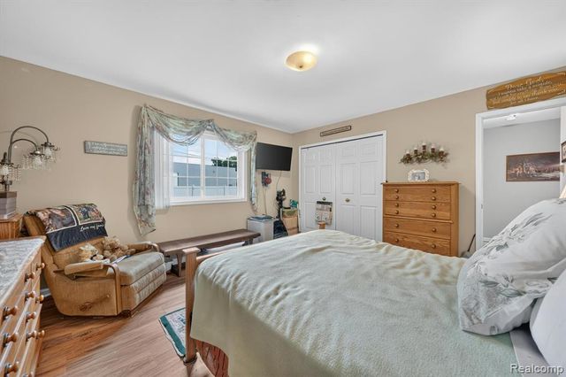 23553 Northport Drive, Clinton Township, MI 48036