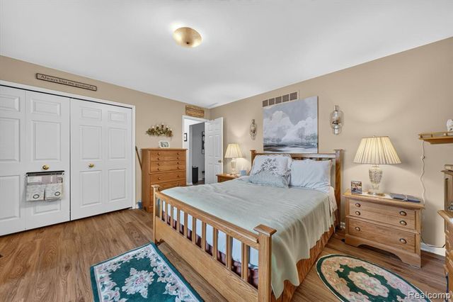 23553 Northport Drive, Clinton Township, MI 48036