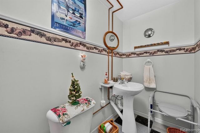 23553 Northport Drive, Clinton Township, MI 48036