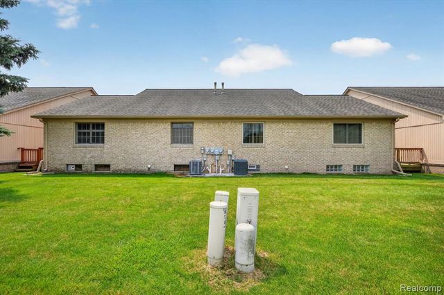 23553 Northport Drive, Clinton Township, MI 48036