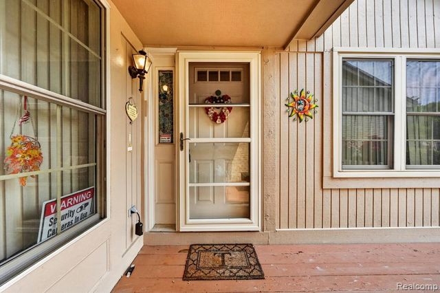 23553 Northport Drive, Clinton Township, MI 48036
