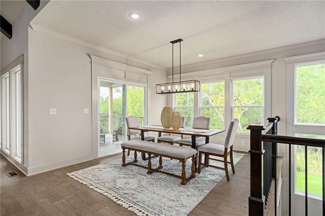 6034 Apache Drive, Shawnee, KS 66226