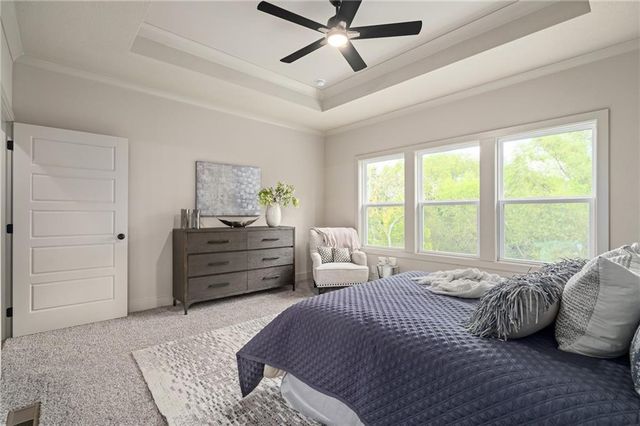 6034 Apache Drive, Shawnee, KS 66226