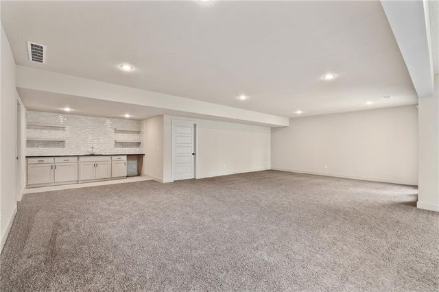 6034 Apache Drive, Shawnee, KS 66226