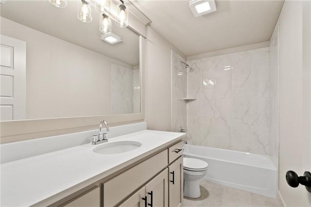 6034 Apache Drive, Shawnee, KS 66226
