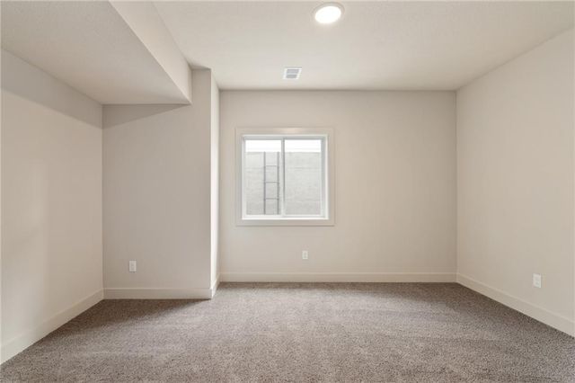 6034 Apache Drive, Shawnee, KS 66226