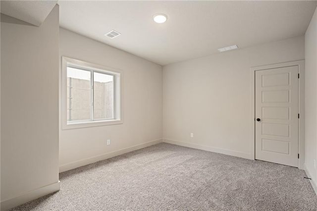 6034 Apache Drive, Shawnee, KS 66226