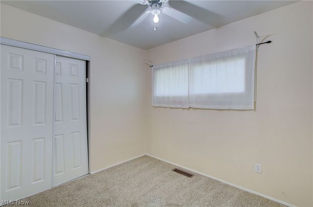 410 Southward Drive, Youngstown, OH 44515