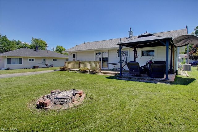 410 Southward Drive, Youngstown, OH 44515