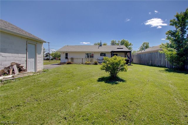 410 Southward Drive, Youngstown, OH 44515