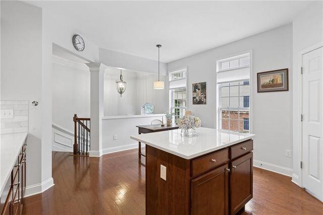 1881 Ridgemont Lane, Decatur, GA 30033