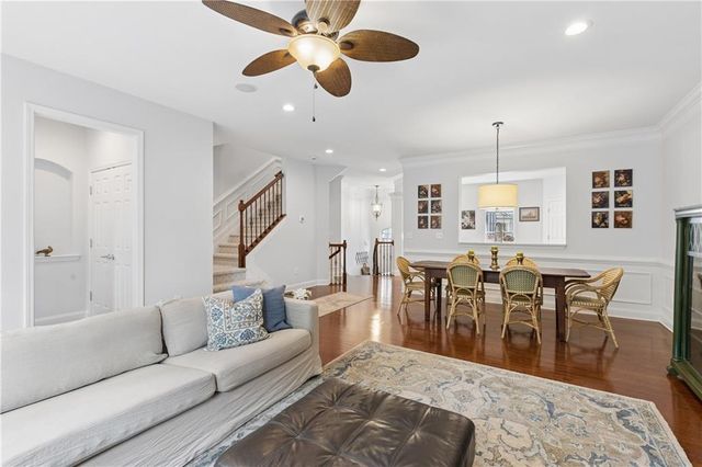 1881 Ridgemont Lane, Decatur, GA 30033