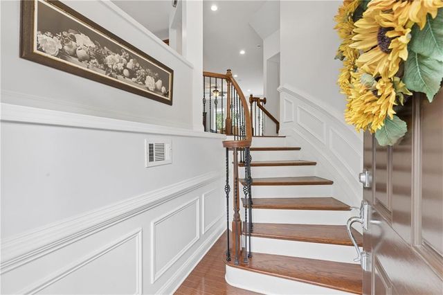 1881 Ridgemont Lane, Decatur, GA 30033