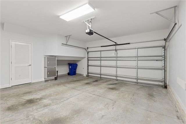 1881 Ridgemont Lane, Decatur, GA 30033