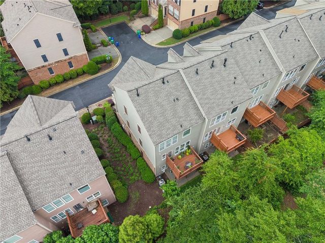 1881 Ridgemont Lane, Decatur, GA 30033