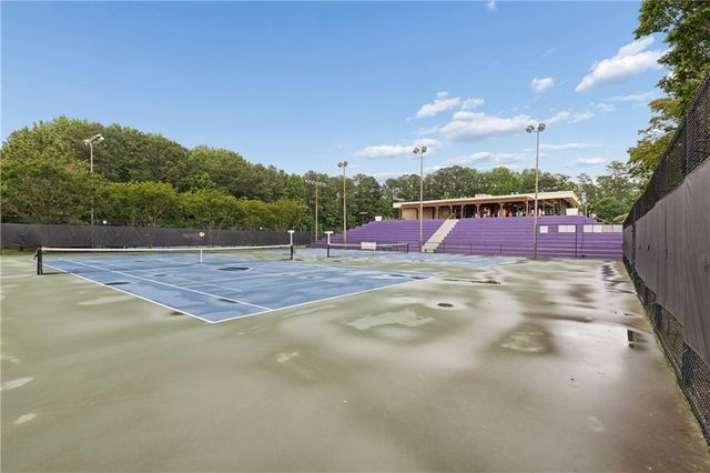 1881 Ridgemont Lane, Decatur, GA 30033