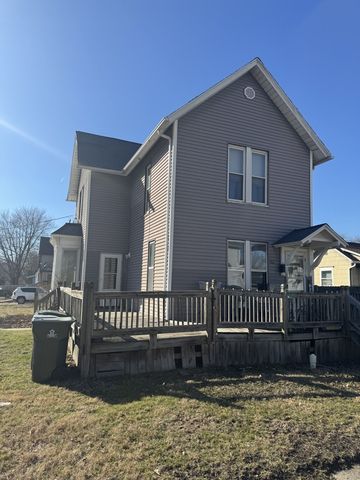 212 E 10th Street, Sterling, IL 61081