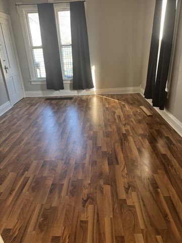 212 E 10th Street, Sterling, IL 61081