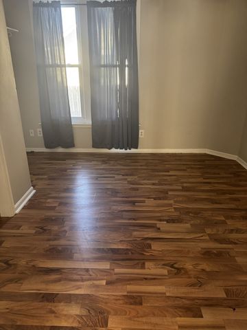 212 E 10th Street, Sterling, IL 61081