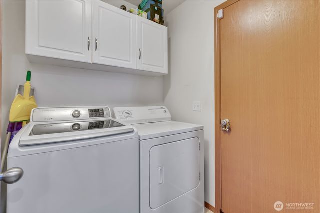 1013 Riddell Avenue NE, Orting, WA 98360