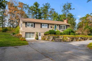61 Hardy Road, Londonderry, NH 03053