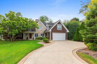 1439 Pleasant Lane, Glenview, IL 60025