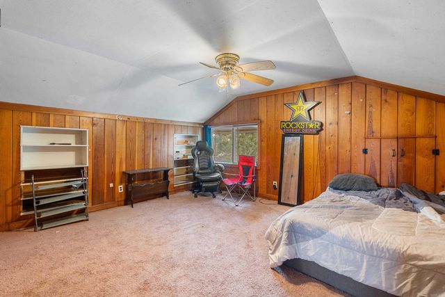 402 Crestwood St, Hot Springs, AR 71913