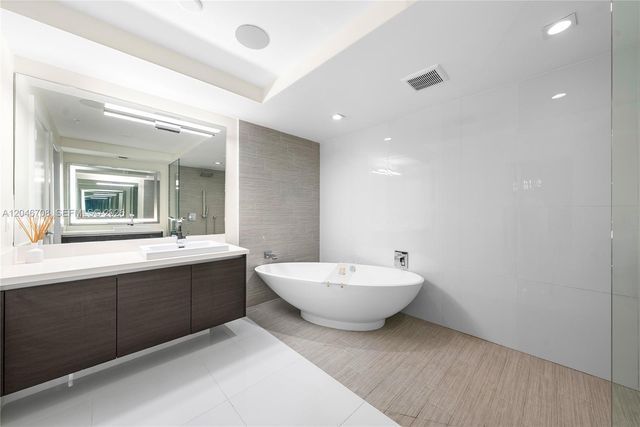 330 Sunny Isles Blvd 5-1708, Sunny Isles Beach, FL 33160